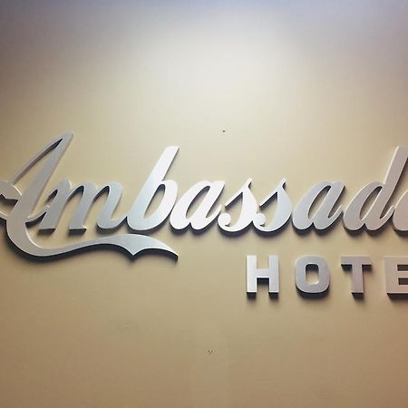 Hotel Ambassador Vancouver Luaran gambar