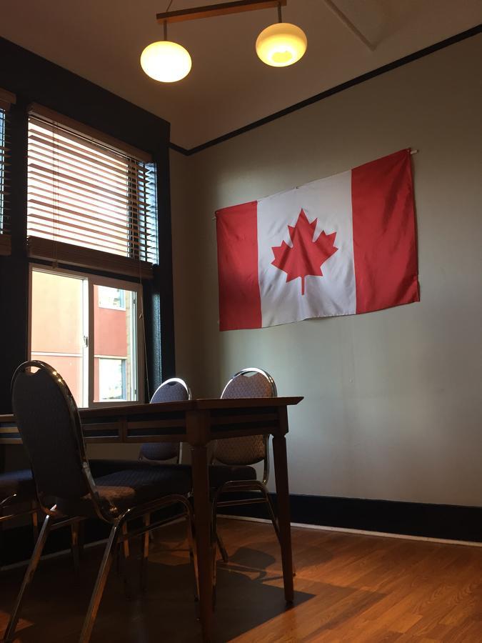 Hotel Ambassador Vancouver Luaran gambar